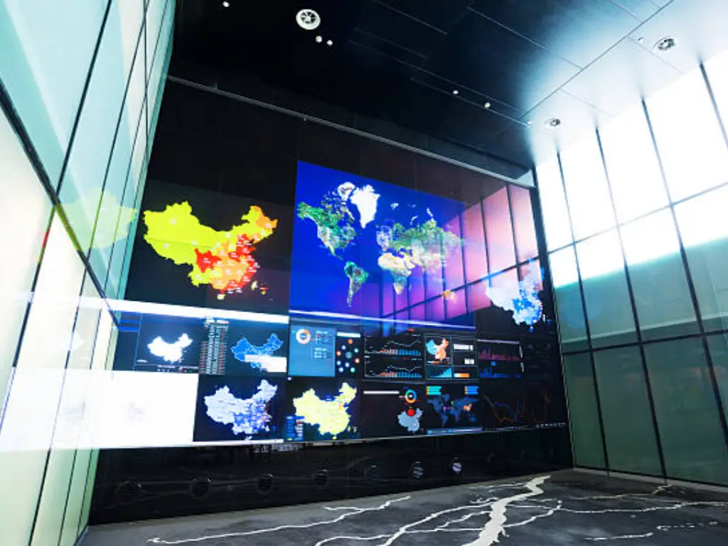 Projeksiyon Tabanlı ve Şeffaf Ekranlar