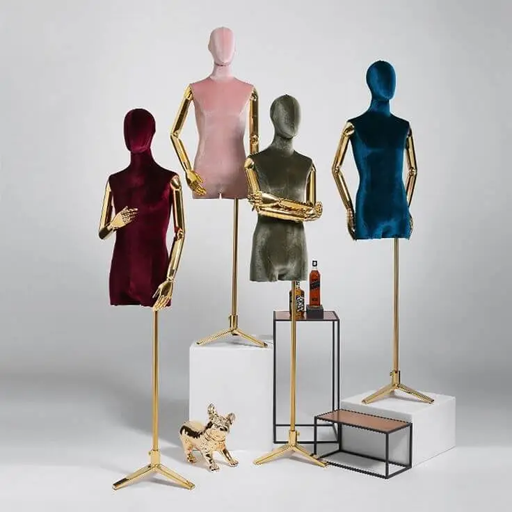 Manequim de exposição de meio corpo
